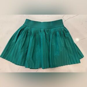 Lululemon Green Pleated Skirt size 0
